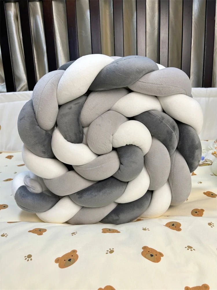 1M/2M/3M/4M Baby Bed Bumper Infant Cradle Cot Protector Knot Braid Bumper Plush Pillow Cushion Crib Anti - collision Room Decor - Palais De Bébé