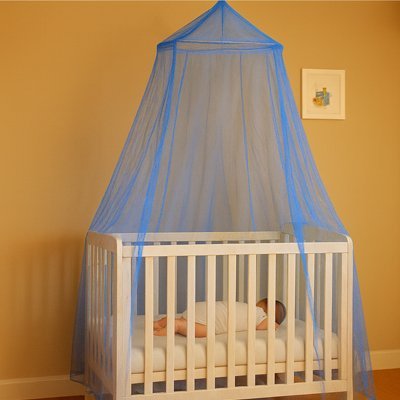 Ciel de lit pour chambre bébé 