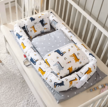 Matelas à langer avec coussin moelleux | Cocon Portable - Palais De Bébé