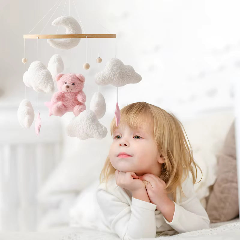 mobile bebe rose pour chambre bebe fille
