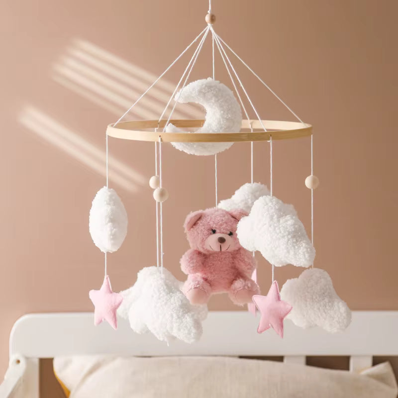 mobile bebe rose pour decorer berceau pour votre bebe