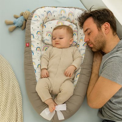 Réducteur de lit bébé cocon