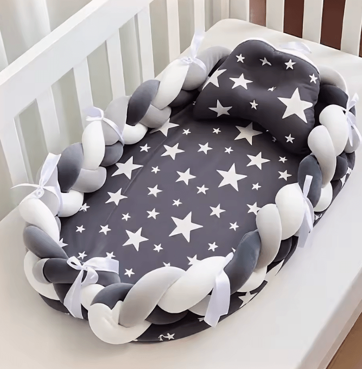 Tour de lit tresse avec coussin | Cocon Sécurisé - Palais De Bébé