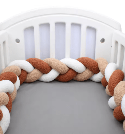 Tresse de lit bébé marron et blanc | Protection Douce - Palais De Bébé